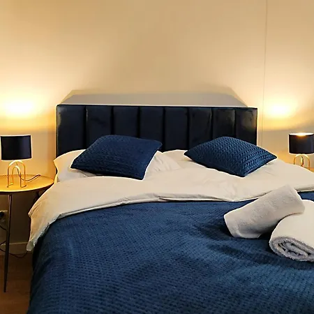 Apartamento Hugo Star *